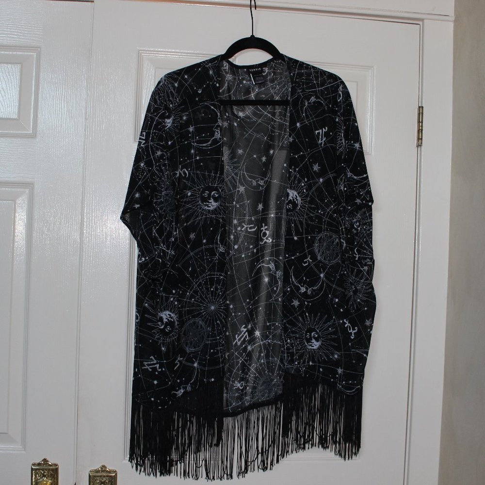 Torrid black kimono with fringe detail